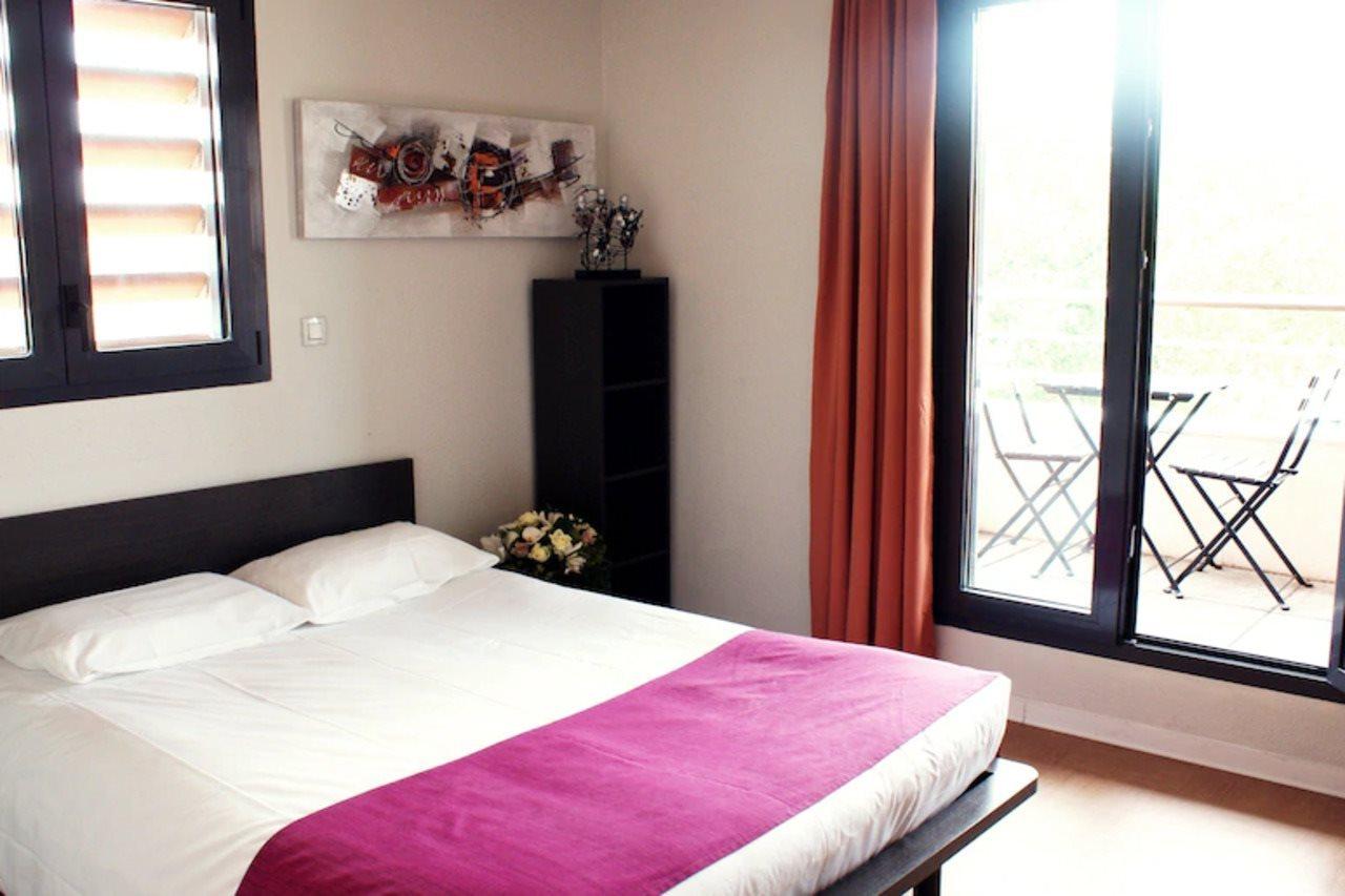 Sainte-marthe 2*